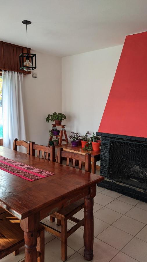 De Tal Palo Hostel 埃博森 外观 照片